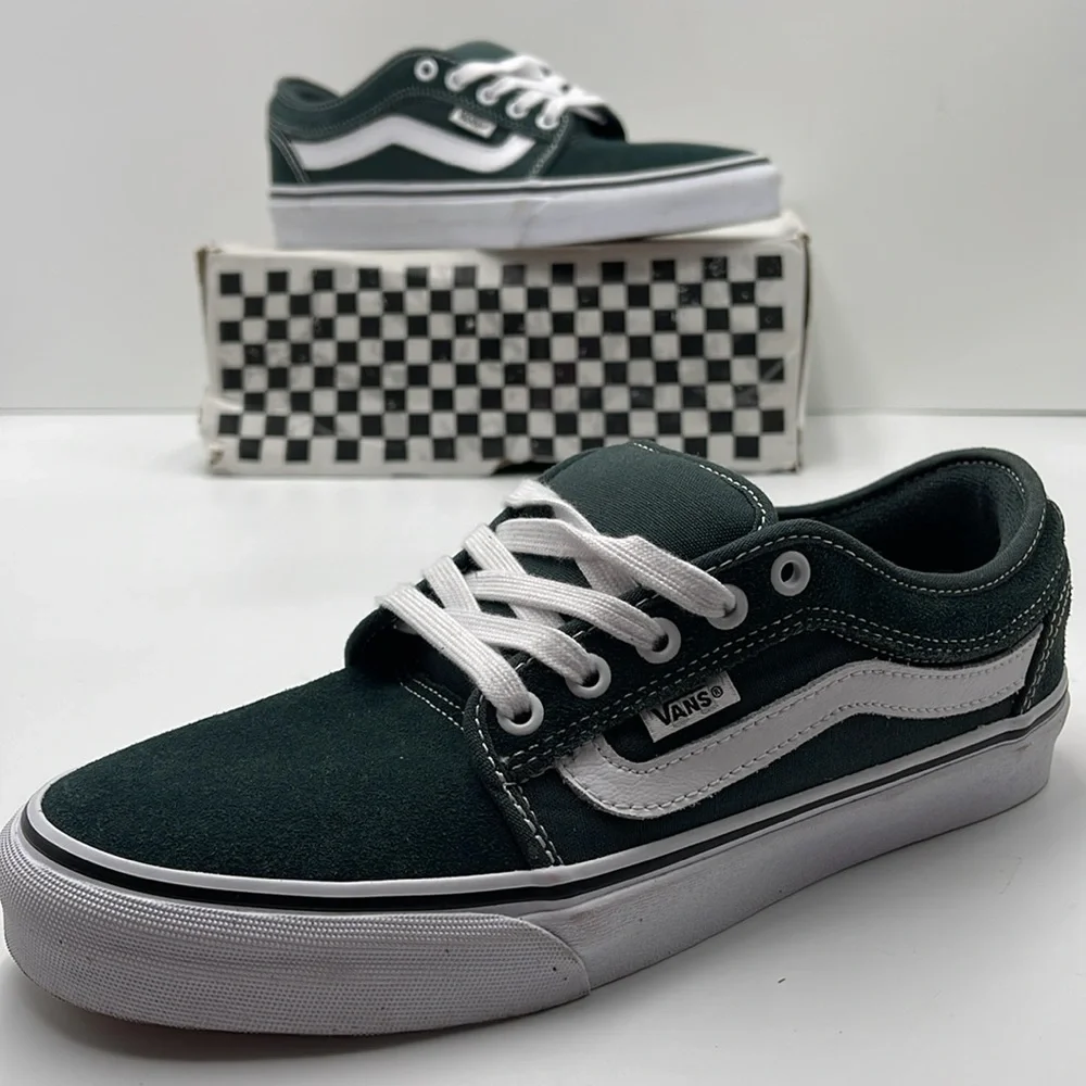 Vans Men’s Kyle Walker
Navy/Stv Navy
VN0A5JIENGJ
Sneakers - Picture 15 of 16